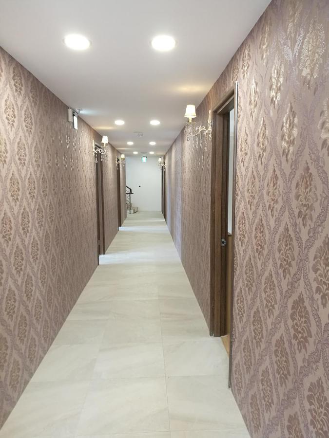 名竹旅社 Minzu Hotel Лугу Экстерьер фото