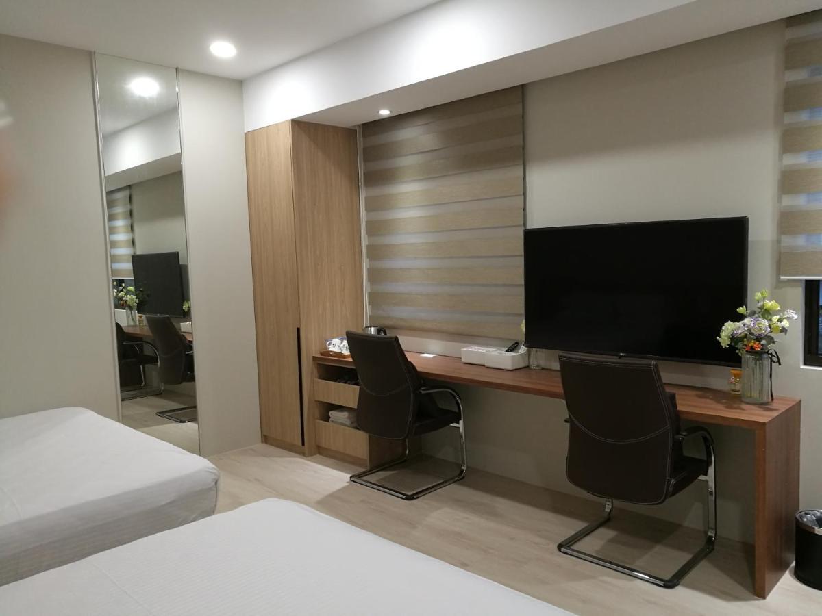 名竹旅社 Minzu Hotel Лугу Экстерьер фото