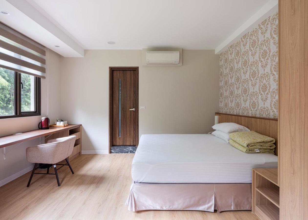 名竹旅社 Minzu Hotel Лугу Экстерьер фото